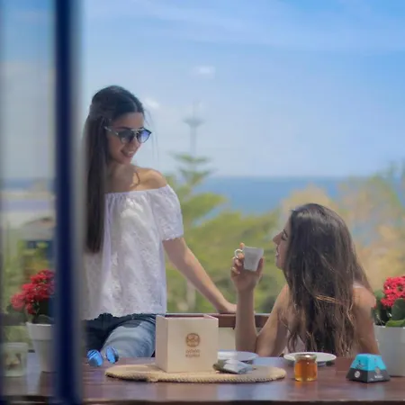 Kois Lägenhetshotell Azolimnos