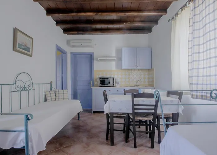 Kois Aparthotel Azolimnos